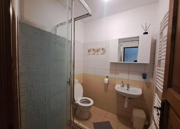 V Hájku 3*